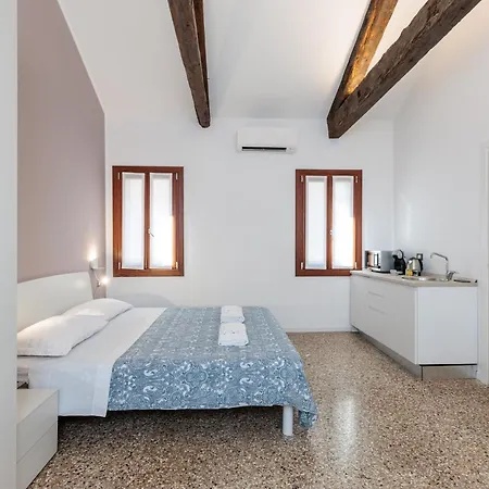 Accogliente Monolocale Veneziano2 Aria Condizionata, Vicino A Campus E Stazione