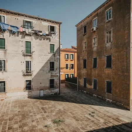 Accogliente Monolocale Veneziano2 Aria Condizionata, Vicino A Campus E Stazione Venezia
