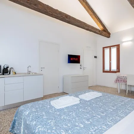 Appartamento Accogliente Monolocale Veneziano2 Aria Condizionata, Vicino A Campus E Stazione Venezia