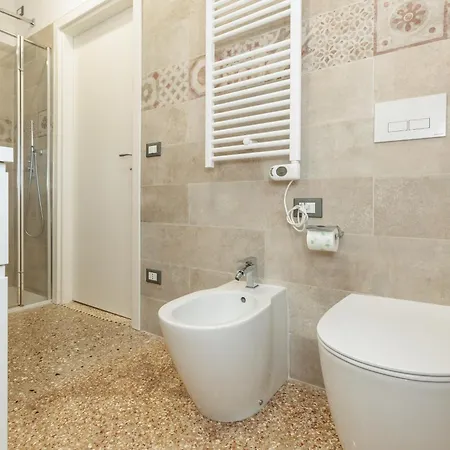 Accogliente Monolocale Veneziano2 Aria Condizionata, Vicino A Campus E Stazione Appartamento Venezia